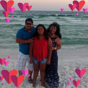 Meet your Posher, Lorena